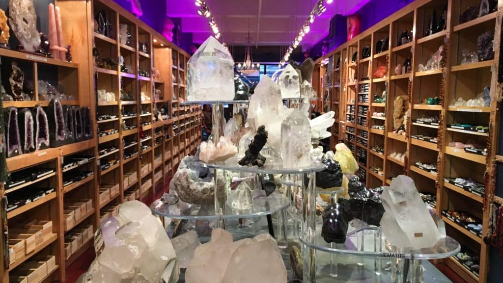 How to Open a Crystal Shop: The First-Order Sourcing Playbook 2026